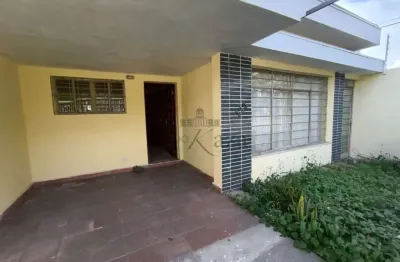 Oportunidade - casa comercial - praça dos três poderes - 3 dormitórios - 171m².