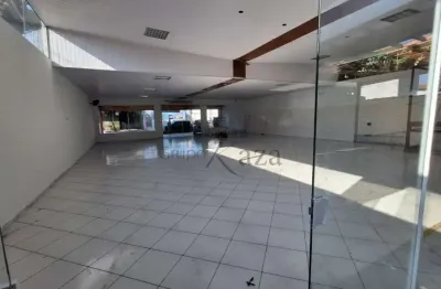 Casa comercial para alugar na Rua Barão de Jacareí, Centro, Jacareí