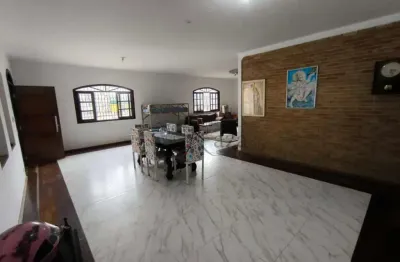 Oportunidade - casa - centro - jacareí - 3 dormitórios - 250m².