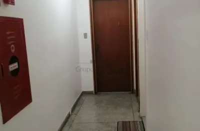 Sala comercial para alugar na Rua Antônio Afonso, Centro, Jacareí