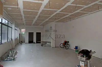 Casa comercial para alugar na Largo do Riachuelo, Centro, Jacareí