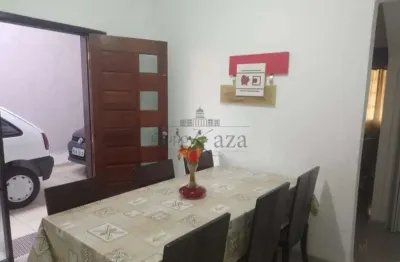 Oportunidade - casa - parque dos príncipes - 2 dormitórios - 174m² - aceita permuta