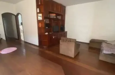 Oportunidade - casa sobrado - bosque dos eucaliptos - 5 dormitórios - 184m².
