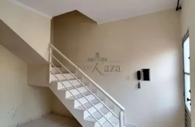 Oportunidade - casa em condomínio - jardim santa marina - residencial vilaggio del sol - 2 dormitórios - 58m².