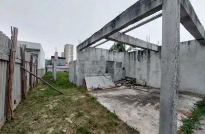 Oportunidade - casa em construção em condomínio - jardim jacinto - condomínio bosque dos manacás - 255,88m².