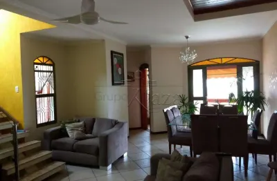 Oportunidade - casa sobrado - altos de santana - jacareí - 3 dormitórios - 190m².