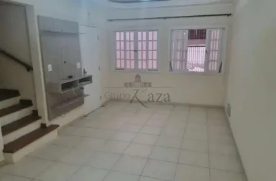 Oportunidade - casa sobrado condomínio - parque brasil - jacareí - 2 dormitórios - 80m².