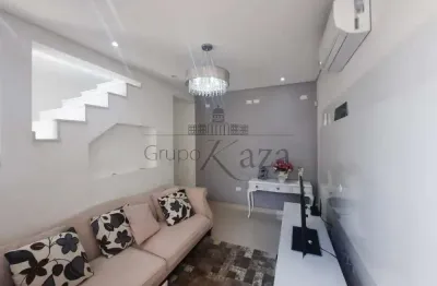 Casa com 2 quartos à venda na Avenida Plinio Marcos, 532569, Loteamento Villa Branca, Jacareí