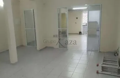 Oportunidade - casa térrea - jardim maria amélia - 2 dormitórios - 70m².