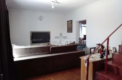 Oportunidade - casa - chácaras santa maria - jacareí - 2 dormitórios - 220,94m².