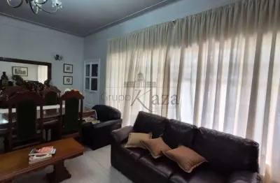 Oportunidade - casa - jacareí - centro - 3 dormitórios - 168m².