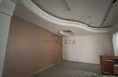 Casa comercial para alugar na Rua Coronel Carlos Porto, Centro, Jacareí