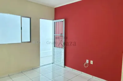 Oportunidade - casa - jardim sant`anna do pedregulho - jacareí - 2 dormitórios - 65m².