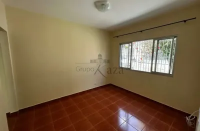Oportunidade - casa - jacareí - centro - 3 dormitórios - 100m².