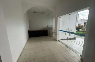 Oportunidade - ponto comercial - centro - jacareí - 1.200m².