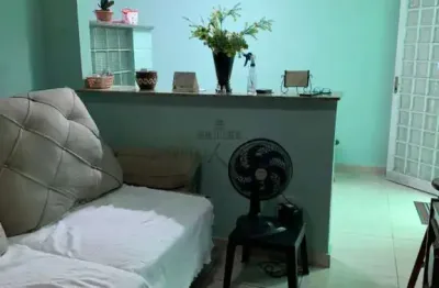 Casa com 2 quartos à venda na Rua Carlo Montagna, 55216, Jardim Maria Amélia, Jacareí