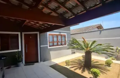 Casa com 3 quartos para alugar na Rua Bento Teixeira, 54266, Loteamento Villa Branca, Jacareí