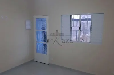 Oportunidade - Edícula - Jardim Califórnia - 1 Dormitório - 30m².