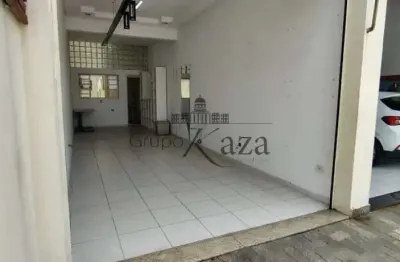 Oportunidade - Ponto Comercial - Jardim Paraíba - Jacareí - 60m².