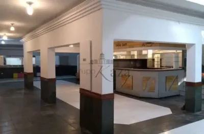 Casa comercial para alugar na Rua Professor Atílio Innocenti, 582981, Itaim Bibi, São Paulo