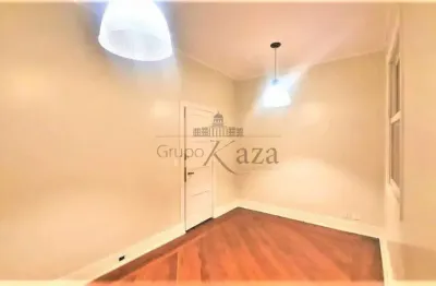 Casa com 3 quartos para alugar na Rua Piauí, 5121864, Higienópolis, São Paulo