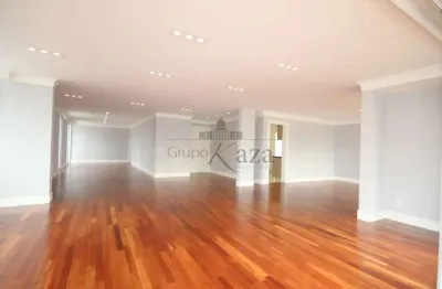 Cobertura com 4 quartos para alugar na Avenida Angélica, 552889, Higienópolis, São Paulo