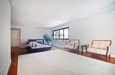 Apartamento com 3 quartos para alugar na Rua Tatuí, 54278, Jardim Paulista, São Paulo