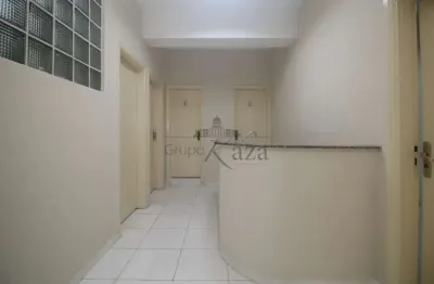 Prédio para alugar na Rua Marquês de Itu, 57208, República, São Paulo