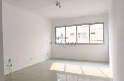 Apartamento com 2 quartos para alugar na Rua Girassol, Bloco B, 592684, Vila Madalena, São Paulo