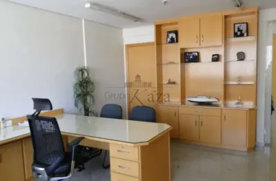 Prédio para alugar na Rua Santa Luzia, 54288, Liberdade, São Paulo