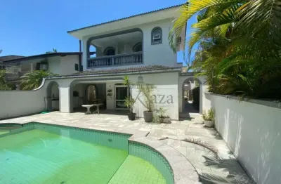 Casa em condomínio - riviera de são lourenço - 4 suítes - 492m².