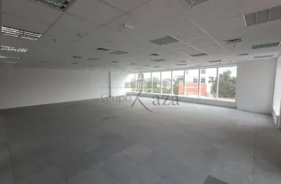 Prédio para alugar na Rua Guaraiúva, 512187/135, Brooklin, São Paulo