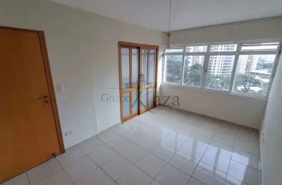 Apartamento com 2 quartos para alugar na Rua das Fiandeiras, 552485, Vila Olímpia, São Paulo