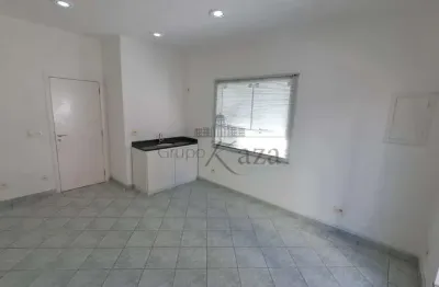 Casa comercial para alugar na Rua Valois de Castro, 52268, Vila Nova Conceição, São Paulo
