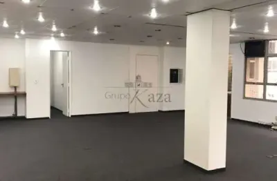 Prédio para alugar na Alameda Campinas, 542383, Jardim Paulista, São Paulo