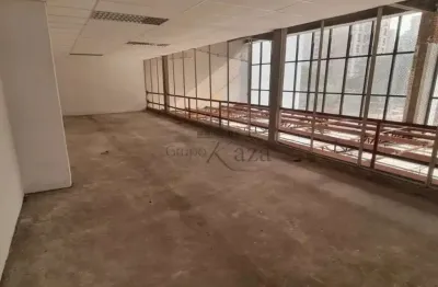 Casa comercial para alugar na Rua Henrique Schaumann, 522083, Pinheiros, São Paulo