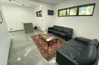 Casa comercial para alugar na Rua Estados Unidos, 562981, Jardim América, São Paulo