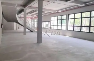 Prédio para alugar na Rua Antônio Fidélis, 522889, Lapa de Baixo, São Paulo