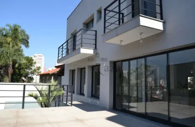Casa com 4 quartos para alugar na Rua Acutiranha, 532381, Cidade Jardim, São Paulo