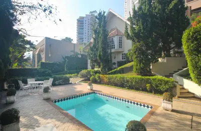 Casa de rua fechada - paineiras do morumbi - 4 dormitórios - 700m².