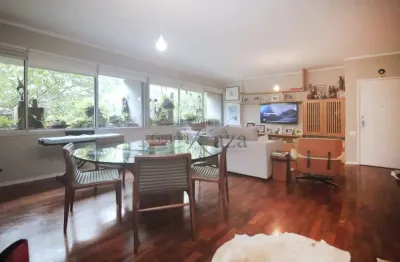 Apartamento com 3 quartos para alugar na Avenida Antônio Joaquim de Moura Andrade, 552987, Vila Nova Conceição, São Paulo