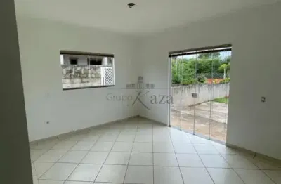 Casa em condomínio - araçoiaba da serra - 3 dormitórios - 200m².