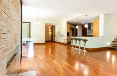 Casa com 4 quartos para alugar na Rua Alberto Faria, 552786, Alto de Pinheiros, São Paulo