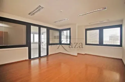 Conjunto comercial na cobertura - avenida paulista - jardim paulista - 316m².