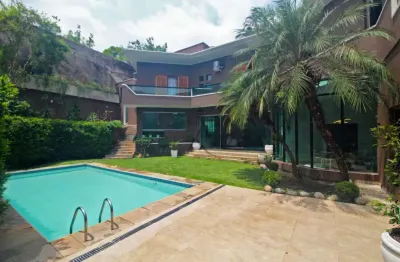 Casa com 3 quartos para alugar na Rua Padre Madureira, 522483, Jardim Guedala, São Paulo