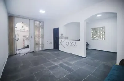 Casa com 4 quartos à venda na Rua Doutor Seng, 512280, Bela Vista, São Paulo
