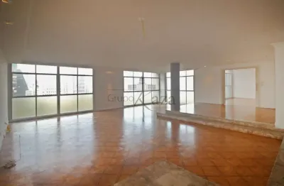 Apartamento com 3 quartos à venda na Rua Peixoto Gomide, 592182, Jardim Paulista, São Paulo