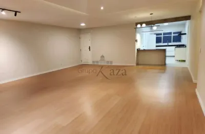 Apartamento com 3 quartos à venda na Rua Oscar Freire, 5124812, Pinheiros, São Paulo