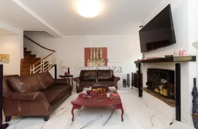 Casa com 3 quartos à venda na Rua Bastos Pereira, 542986, Vila Nova Conceição, São Paulo