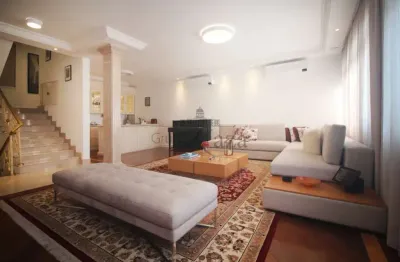 Casa com 5 quartos à venda na Rua Duarte da Costa, 512788, Alto da Lapa, São Paulo